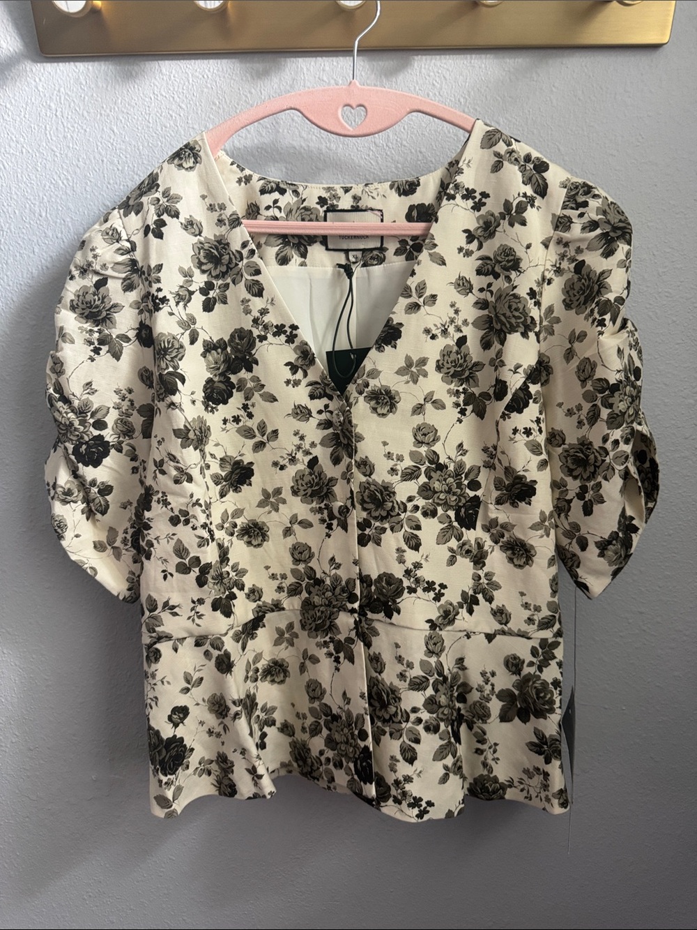 Tuckernuck Black and Cream Floral Puff-Sleeve Blouse